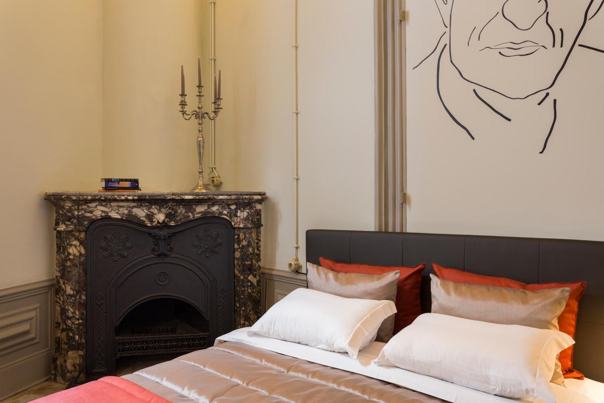 Serenata Hotel & Hostel Коимбра Екстериор снимка